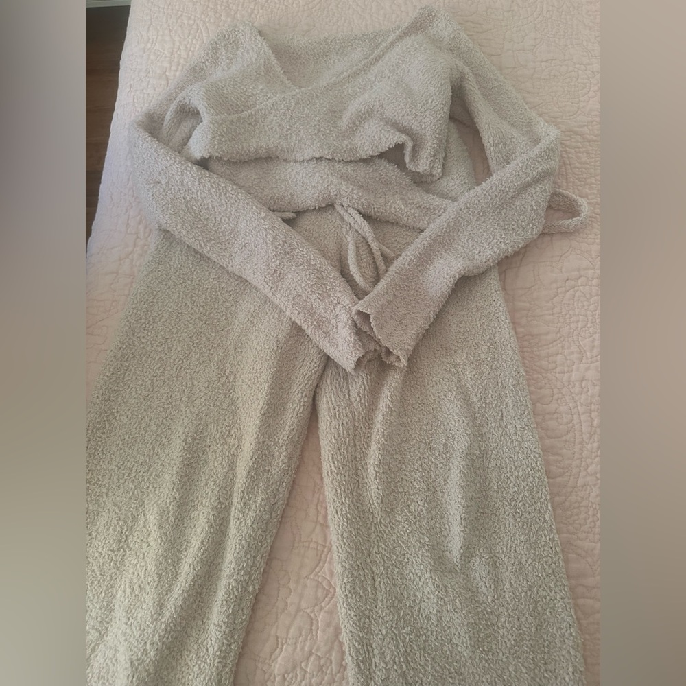 Skims Cozy Wrap Top & Joggers